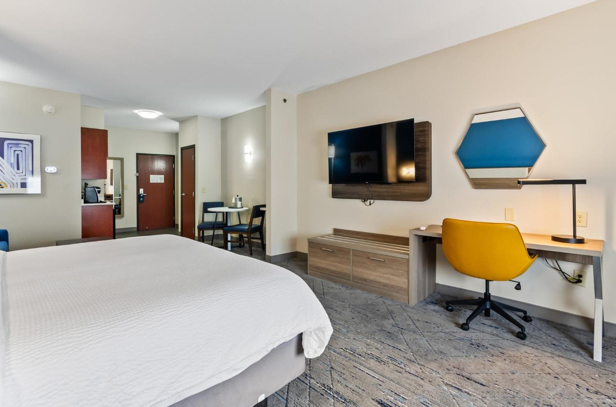 Holiday Inn Express & Suites Wytheville By Ihg Exterior foto