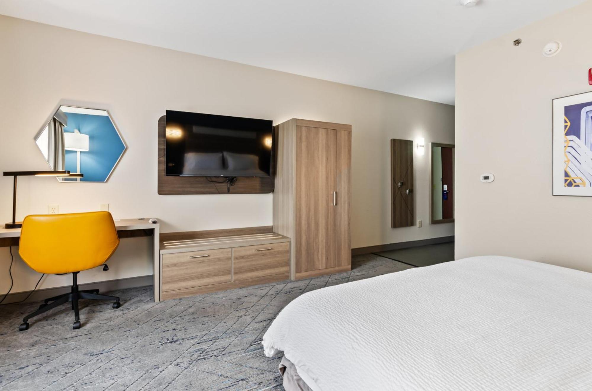 Holiday Inn Express & Suites Wytheville By Ihg Exterior foto